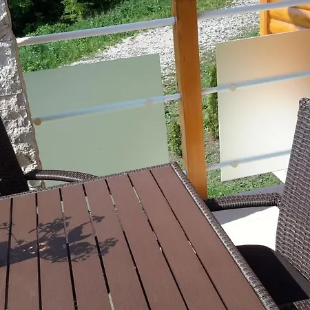 Apartment Sneznik - Naselje Zova *