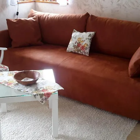 Sneznik - Naselje Zova *