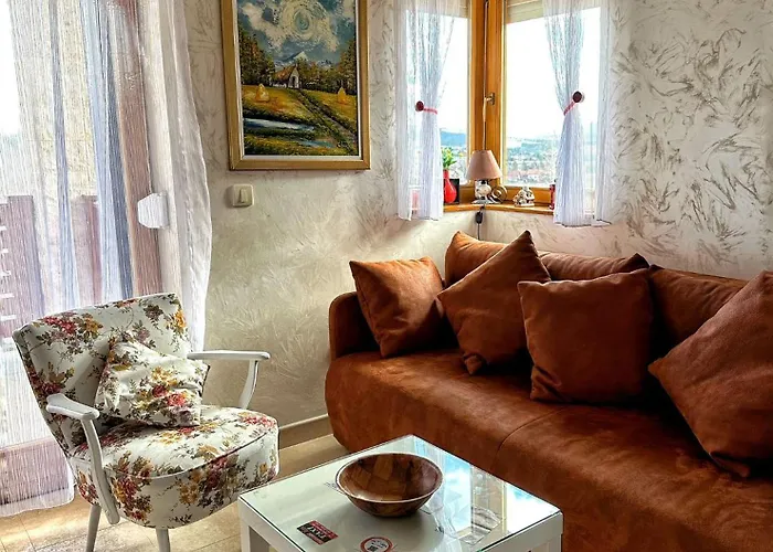 Sneznik - Naselje Zova