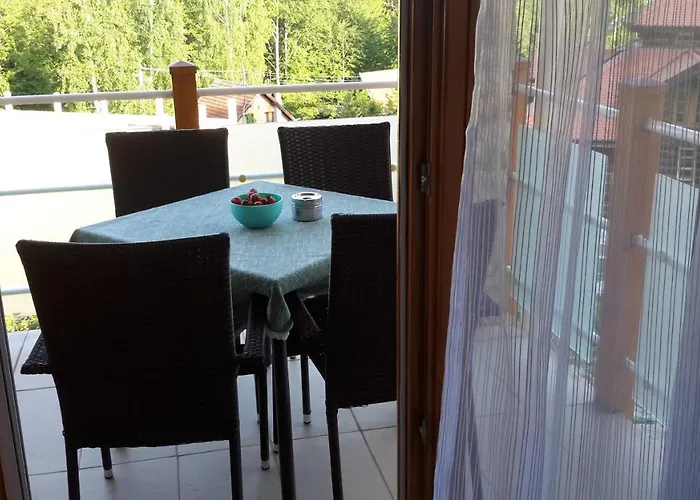 Sneznik - Naselje Zova Апартаменты