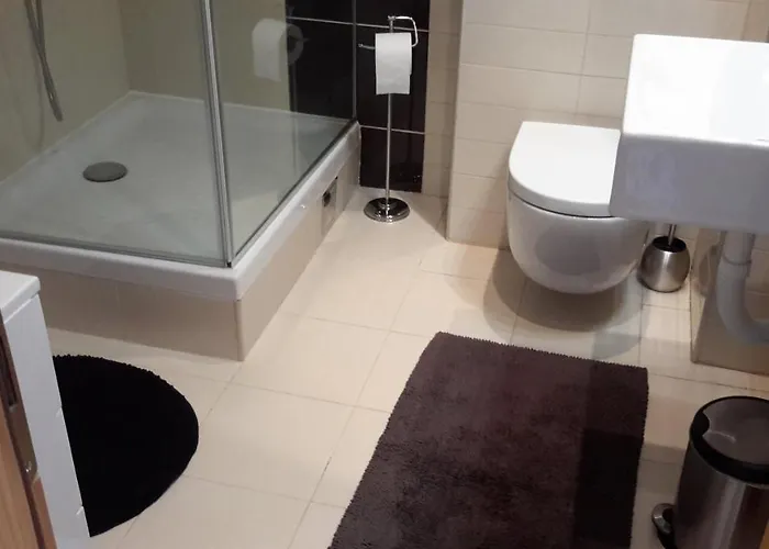 Апартаменты Sneznik - Naselje Zova *