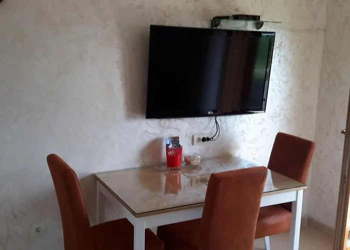 Sneznik - Naselje Zova * Златибор