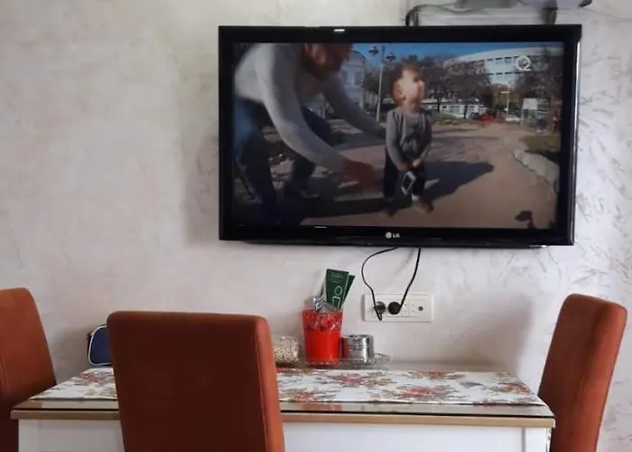 Sneznik - Naselje Zova *